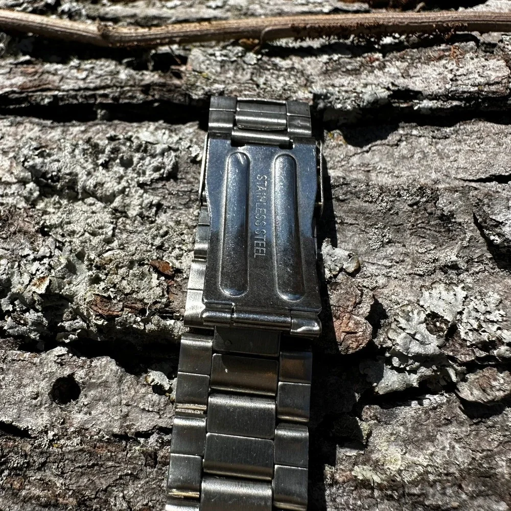 Geneva watch captures